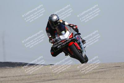 media/Mar-24-2025-2WTD (Mon) [[55b4b08488]]/B Group/1120am (Outside Grapevine)/